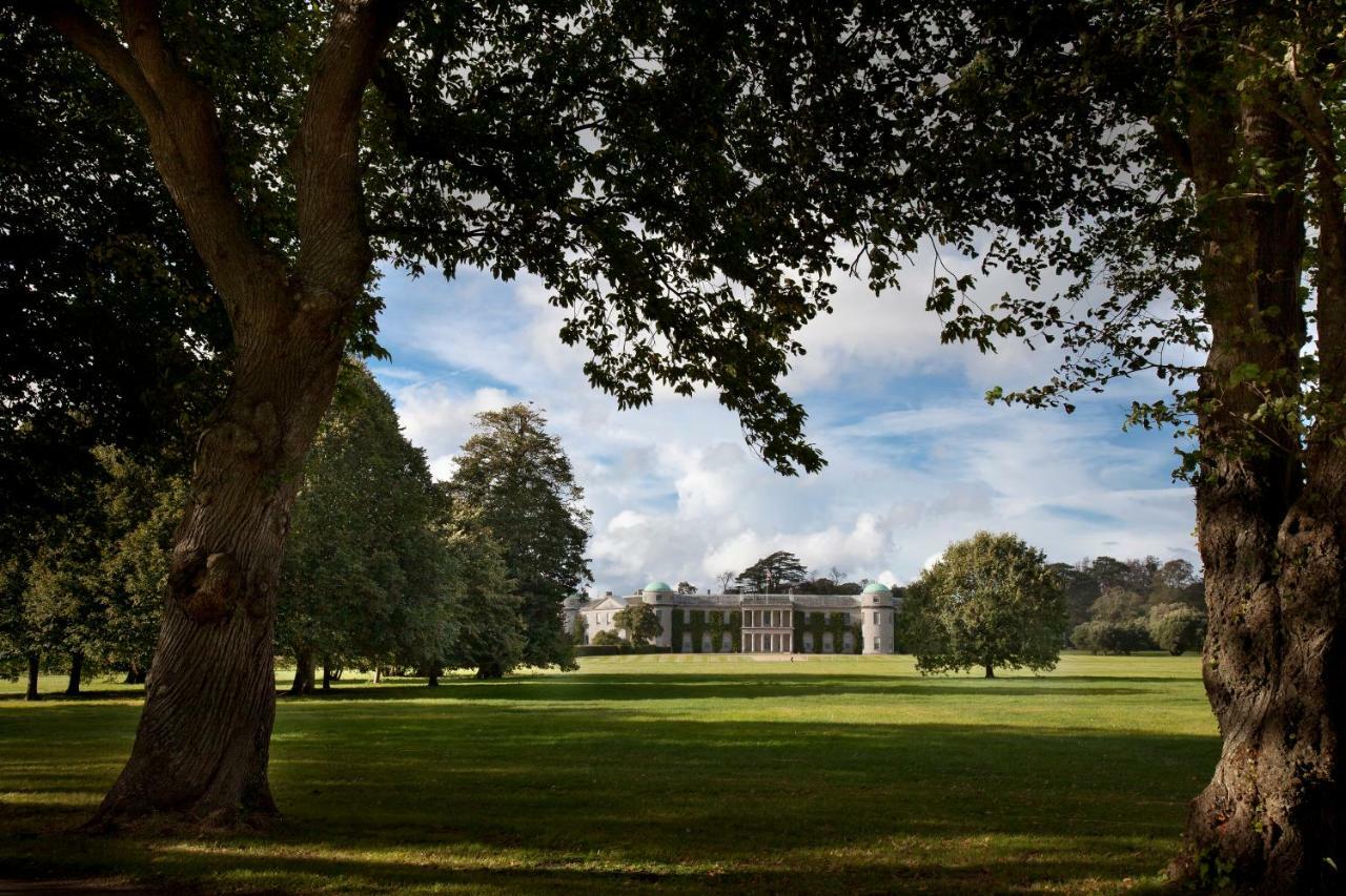 The Goodwood Hotel Chichester Dış mekan fotoğraf